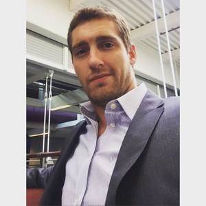 Meet your Posher, Sam